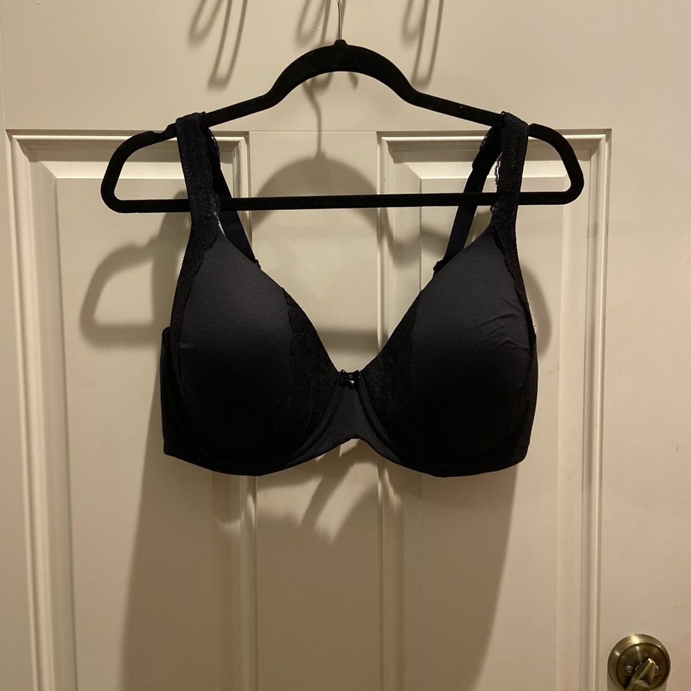 NWOT Soma embraceable bra
